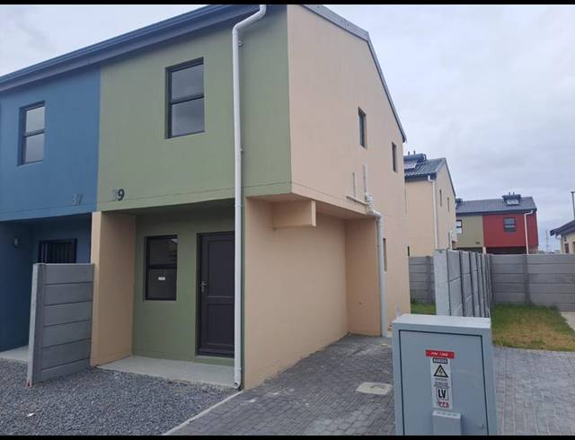 2 BEDROOM DUPLEX FOR SALE IN SUNSET GLEN